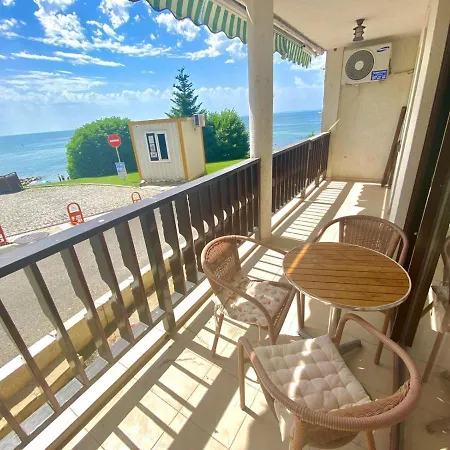 с фронтална гледка море Apartmán Sveti Vlas