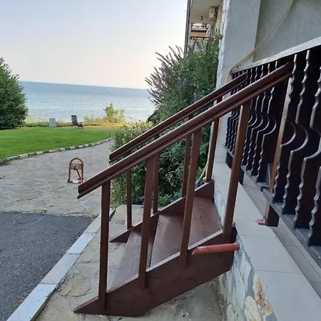 с фронтална гледка море * Sveti Vlas