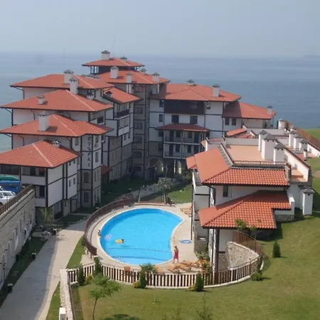 с фронтална гледка море Sveti Vlas